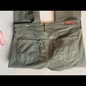 AG Mid rise pants